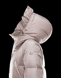 moncler daunenmantel beige moncler daunenmantel beige