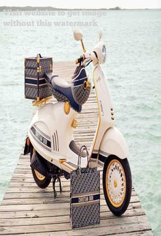 28+ dior xe vespa Vespa collaborates with dior. Visit on the Website to show more!