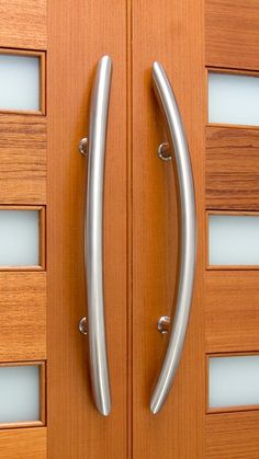 The Large Canyon long front door pull handle is stunning. It\'s ... The Large Canyon long front door pull handle is stunning. It\'s ...