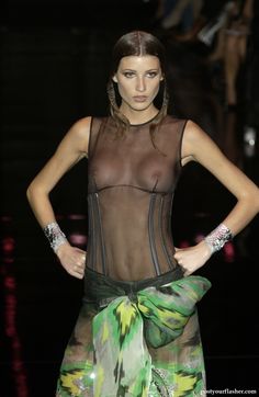 Runway Nude Naked And Nude In Public Pics Pictures And Photos Of Women Baring Her Tits And Pussys Runway Nude Naked And Nude In Public Pics Pictures And Photos Of Women Baring Her Tits And Pussys