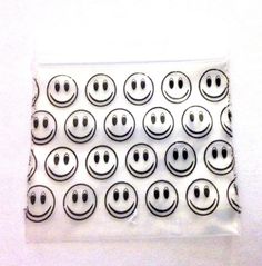 Smiley Design Baggies 5cm X Resealable Plastic Poly Grip Zip Baggies Black Smiley Face Bag 5cm X Resealable Plastic Grip Zip Bags