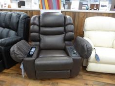 Recliner Chairs With Fridge effigy of the most comfortable recliners that are perfect for Recliner Chairs With Fridge effigy of the most comfortable recliners that are perfect for
