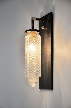 Vintage Chrome Bathroom Wall Light Bathroom Wall Lights Art Gorgeous Light Fixtures Bathroom Inspiration Design Vintage Chrome Bathroom Wall Light Bathroom Wall Lights Art Prepossessing Light Fixtures Bathroom Design Decoration