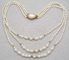 Vintage Costume Jewelry Single Strand Faux Textured Pearl Necklace Choker NK216