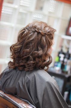 8th Grade Formal Hairstyles For Short Hair Formal Grade Hairstyles Hairstylesforshorthair Sho Cute Hairstyles For Short Hair Hair Styles Braided Prom Hair