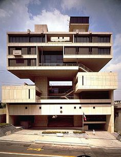 10 der berühmtesten architekturgebäude kenzo tange islamische architektur moschee japan architekturdesign kenzo tange louis 459 besten arch about architecture über architektur bilder auf 10 der berühmtesten architekturgebäude kenzo tange islamische architektur moschee japan architekturdesign kenzo tange louis 459 besten arch about architecture über architektur bilder auf