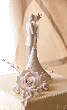 Awesome 57 Romantic Unique Wedding Cake Toppers Adorable Wedding Topper Very Elegant