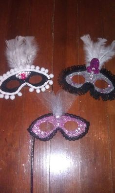 Plain White Masks To Decorate Awesome Diy Masquerade Maskplain White Mask Spray Paint Silver Silver Design Decoration Plain White Masks To Decorate Impressive Diy Masquerade Maskplain White Mask Spray Paint Silver Silver Decorating Inspiration