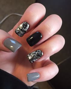 289 Best Gray Nails Images On Pinterest Pretty Cute Black And Gray Nails With Glitter