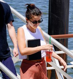431 Best Selena Gomez images in 2020 | Selena gomez, Selena 431 Best Selena Gomez images in 2020 | Selena gomez, Selena