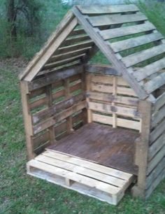 Garden Ideas Using Pallets let the children play: 20 playful ideas for using pallets at Garden Ideas Using Pallets let the children play: 20 playful ideas for using pallets at