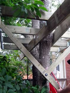 Simple Tree Houses how to make a simple treehouse. hope grandma can make this! my Simple Tree Houses how to make a simple treehouse. hope grandma can make this! my