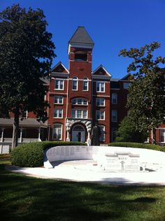 Howard university essay