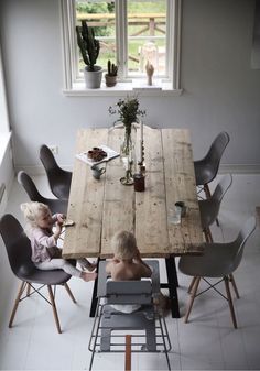 [ Inspiration déco ] La decoración neutra y la naturaleza. Dining Room Decor, Kitchen Decor, Kitchen Wood, Kitchen Signs, Diy Kitchen, Table Design, Decoration Inspiration