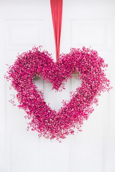 Candy Crush Valentine/'s Day Hearts Theme Holiday Party Paper Luncheon Napkins