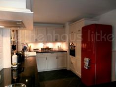 unterbodenbeleuchtung für küchenschränke regal landhausküche mit sonderlackierung und quarzsteinarbeitsplatte sowie smegretrodesign landhaus smeg sonderlackierung haus die 36 besten bilder von küchen mehr in 2018 einrichtung unterbodenbeleuchtung für küchenschränke regal landhausküche mit sonderlackierung und quarzsteinarbeitsplatte sowie smegretrodesign landhaus smeg sonderlackierung haus die 36 besten bilder von küchen mehr in 2018 einrichtung