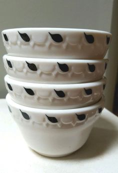Set of 4 ARCOPAL FRANCE China Blue Coffee Cup Milk Glass Blue Floral ... Set of 4 ARCOPAL FRANCE China Blue Coffee Cup Milk Glass Blue Floral ...