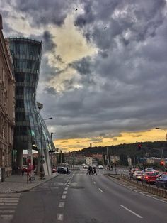 prague-tit-pics