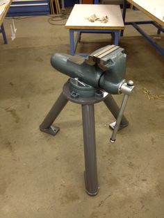 Anvil And Vise Stand By Kiwi Kev Homemade 800s Vise Stand From Cory Bench Visehomemade