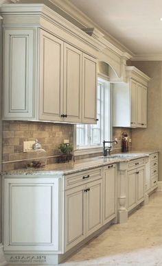 Best 25 White Glazed Cabinets Ideas On Pinterest