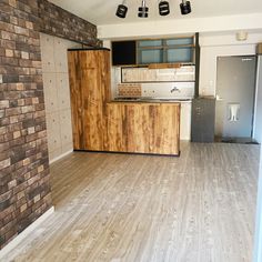 床を張る 塗る のアイデア 12 件 21 床 フローリング Diy 賃貸 リフォーム 床を張る 塗る のアイデア 12 件 21 床 フローリング Diy 賃貸 リフォーム