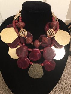 ChiqueTrendz Green and Black Bead Bib Necklace Set with Pearl Detail ChiqueTrendz Green and Black Bead Bib Necklace Set with Pearl Detail
