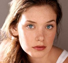 Rachel Keller Hot