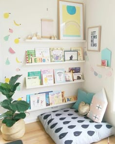 chambre montessori bébé enfant 4-5 ans espace détente Home Décor, Ikea, Child's Room, Kid Room Decor, Kids Room Design, Kids Bedroom, Toddler Bedrooms, Kids Room, Toddler Room