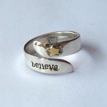 FAR FETCHED Sterling Silver /"MAMA/" Heart Ring