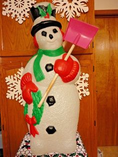 Christmas Blow Mold 43 mrs claus lighted christmas blow mold decoration c61720 40 Tpi Snowman Holding A Shovel Wreath Christmas Blow Mold Light Up Yard Decor Christmas Blow Mold htf new christmas 40 lighted mrs claus wglasses blow mold yard decoration 40 Tpi Snowman Holding A Shovel Wreath Christmas Blow Mold Light Up Yard Decor