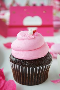 56 best bake sale cupcakes images cupcake sale