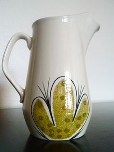 Mid Century Vera Neumann Forbidden Fruit by Island Worcester Coffee Tea Pot Vintage Modern Vera Neumann Island Worcester Coffee Pot