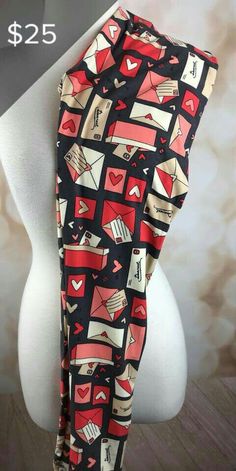 MYSTERY HEART DESIGN LEGGINGS BY LULAROE ONE SIZE GREAT DEAL