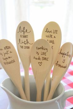 Can be used as a keepsake or as a cooking implement Cooking Spoon Happy 21st Birthday Engraved Wooden Spoon Can be used as a keepsake or as a cooking implement Cooking Spoon Happy 21st Birthday Engraved Wooden Spoon