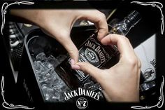 Jack Daniels Mini Kühlschrank : 98 besten boozy crafty bilder auf pinterest jack daniels flasche Jack Daniels Mini Kühlschrank : 98 besten boozy crafty bilder auf pinterest jack daniels flasche