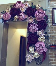 113 Piece Set DIY Paper Flower Backdrop 3 Medium Flowers 2 Large Flowers Purple//Pink 4 Leaves Paper Flower Decoration Kit