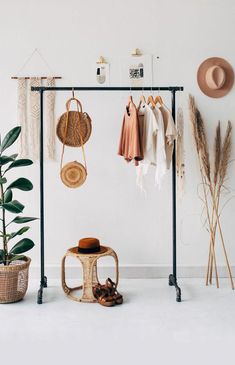 28 Best Laminate Flooring Images Family Room Rooms Interior Design 22 Dreamy Pampas Gr Decor Ideas For Sophisticated Minimal Interiors To Try Now