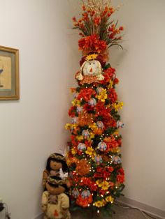 87 Best Monthly Themed Christmas Tree Images On Pinterest In 2018 Thanksgiving Fall Tree 2017