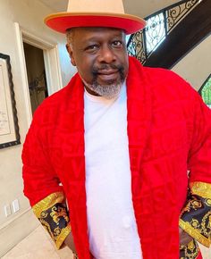 Ceci contient une image de : Cedric the Entertainer