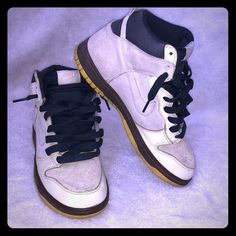 NIKE 2019 MOON RACER QS BV7779 700 NIKE 2019 MOON RACER QS BV7779 700