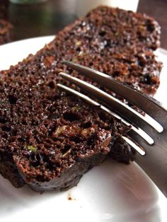 Healthy Chocolate Zucchini Bread | wyldflour