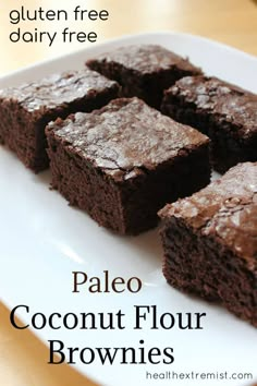 Soft and Chewy Paleo Brownies made with coconut flour - These brownies melt in your mouth, yet are cake-like too. #paleo #paleobrownies #glutenfree #grainfree #coconutflour #coconutflourbrownies #coconutflourrecipes Paleo Food, Paleo Dishes, Paleo Meals