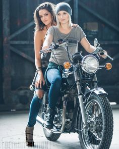 biker slut lesbians Doorway sex apparatus