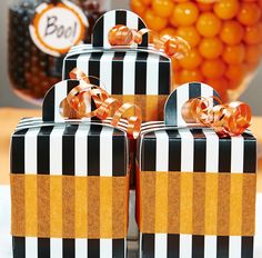 BirthdayExpress Black Velvet Solid Color Party Pack for 24