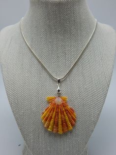 Gloripallium Bright Yellow Shell Necklace Solid 925 Silver Chain