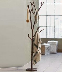 Coat Rack That Looks Like A Tree 100 Cool Coat Racks That Really Branch Out Coat racks Coat tree 2 Coat Rack That Looks Like A Tree 100 Cool Coat Racks That Really Branch Out Coat racks Coat tree 2