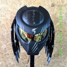 Custom Negro y Verde Depredador Casco de motocicleta real Custom Negro y Verde Depredador Casco de motocicleta real