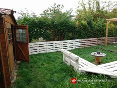 Einen Zaun aus Paletten (Palettenzaun) für deinen Garten selber ... Einen Zaun aus Paletten (Palettenzaun) für deinen Garten selber ...