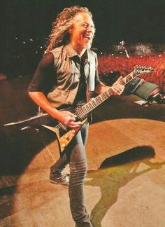 kirk hammett singing dave grohl played the devil in the pick of destiny kirk hammett singing dave grohl played the devil in the pick of destiny
