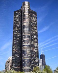 2018 12 postmodern architecture